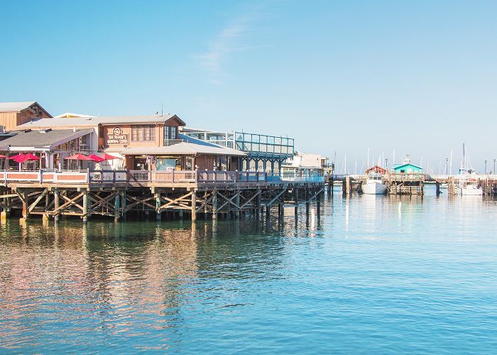 加州中部的客场之旅：蒙特雷