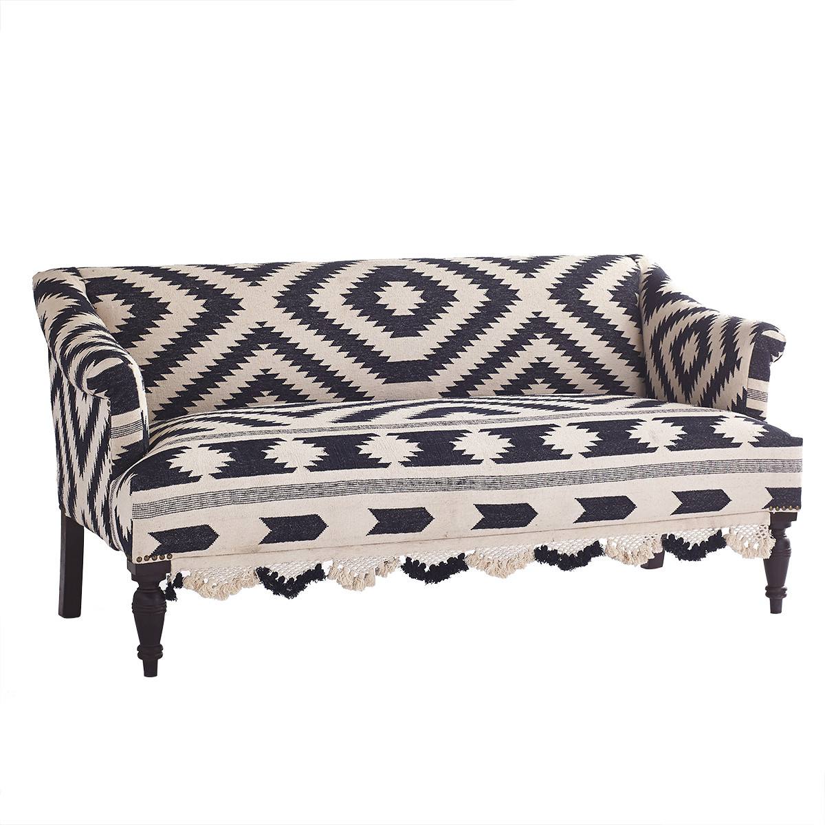 新娘地毯的长椅