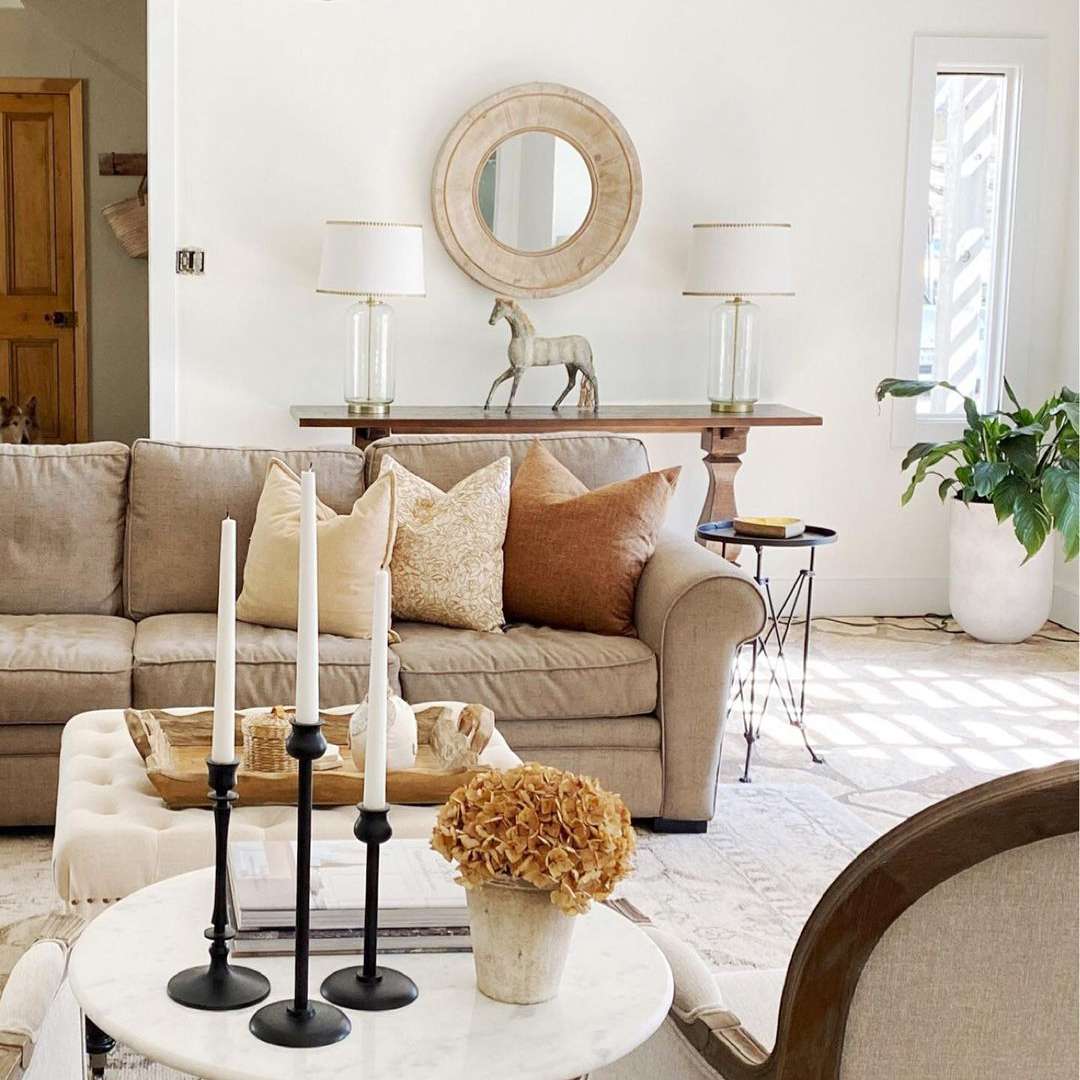 客厅秋季装饰铁艺