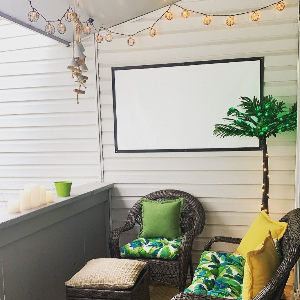 有投影机的露台