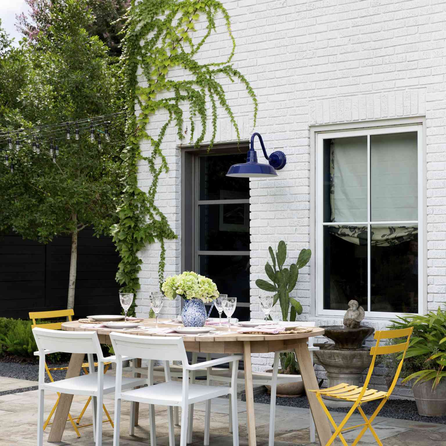 户外就餐空间”class=