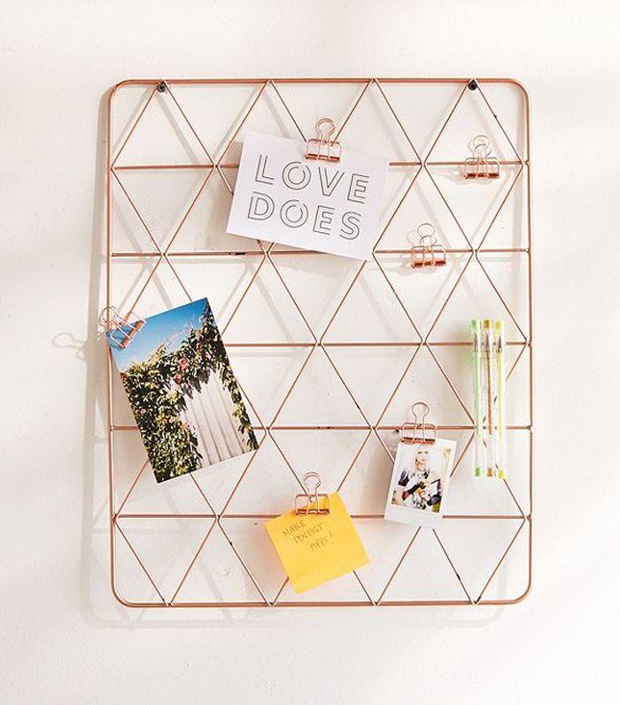 Urban Outfitters的地缘线墙网