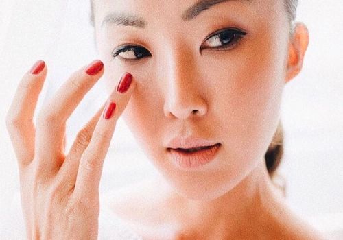 女子申请面霜