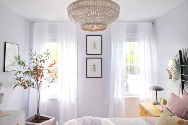 现代简约的浅紫色卧室