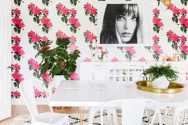 饭厅与花卉壁纸