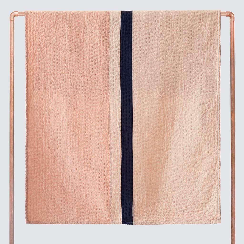 INIKA KANTHA被子-脸红