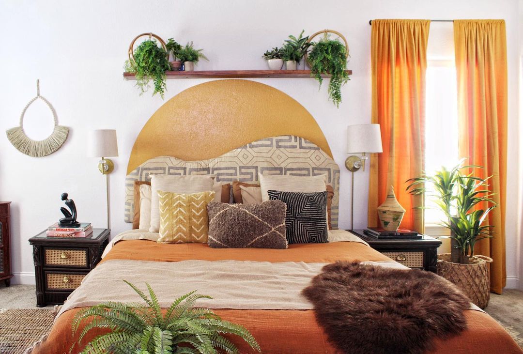 温暖的舒适波西米亚卧室
