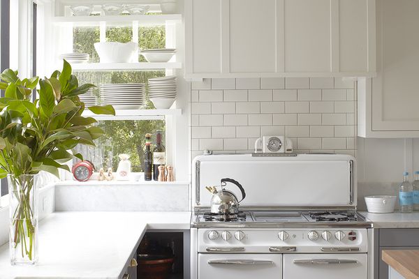 本周的改头换面- Elizabeth Cooper厨房重做