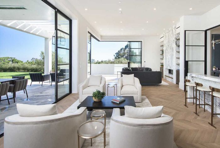 勒布朗·詹姆斯在布伦特伍德的家