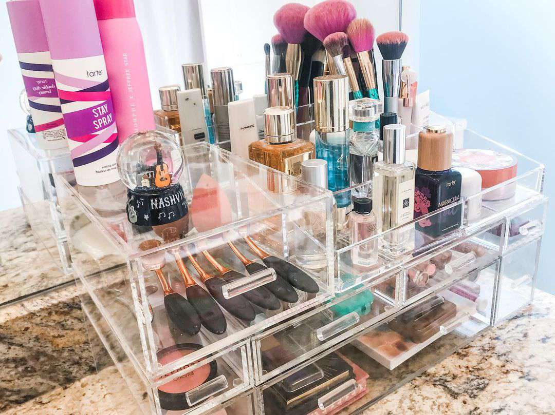 清除浴室台面存储