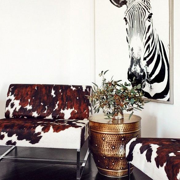 杰西卡·阿尔芭的客房边椅