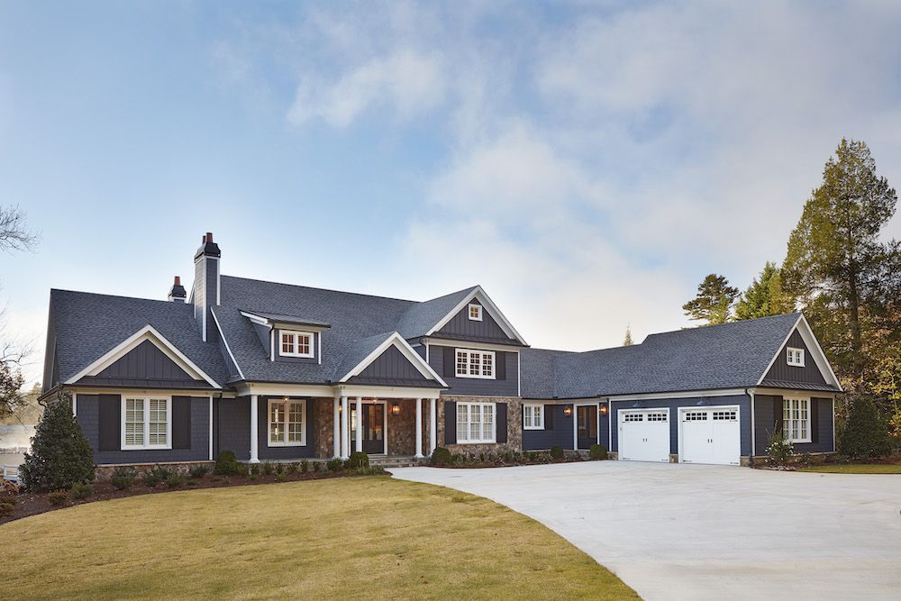 海军蓝外观住宅