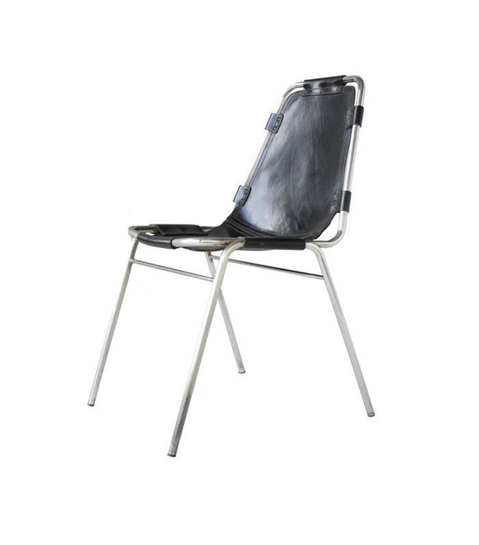 夏洛特佩里和一对复古的Les Arcs椅子