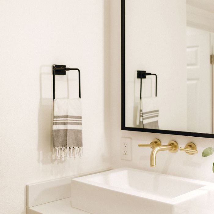 Chriselle LIM-现代设计的虚荣心“class=