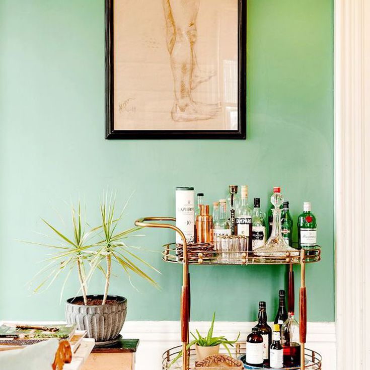 库存的酒吧推车