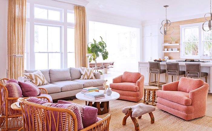 拉克尔家粉彩座椅的另一个角度